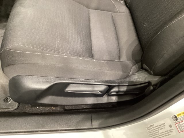 Used 2024  Honda LX image 27