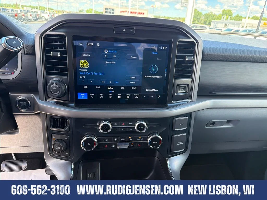 New 2026 Oxford White Ford XLT image 20