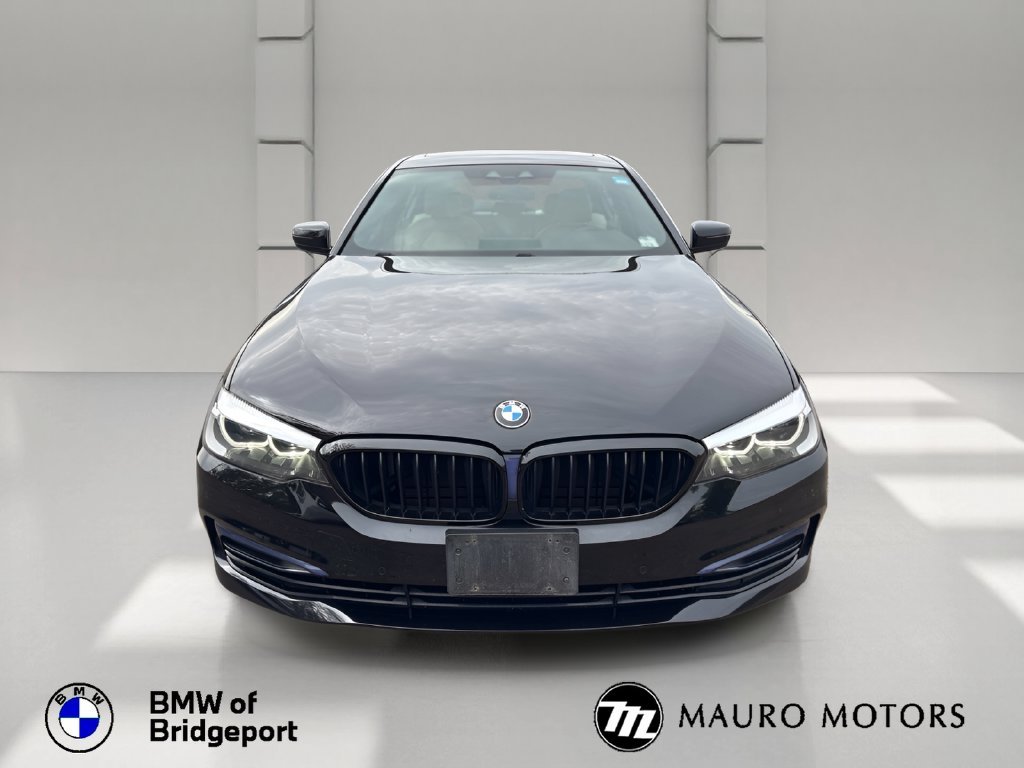 Used 2019 Black BMW 540i xDrive image 9