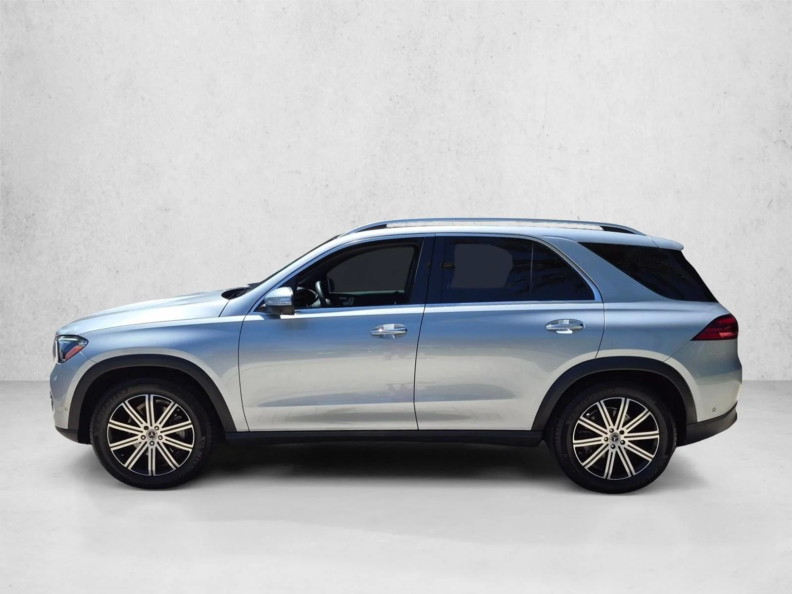 Used 2026 Cirrus Silver Metallic Mercedes-Benz GLE 350 image 9