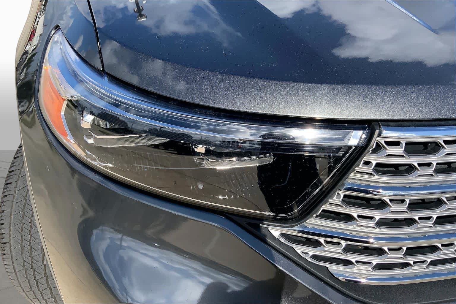 Used 2020 Magnetic Metallic Ford Limited image 26