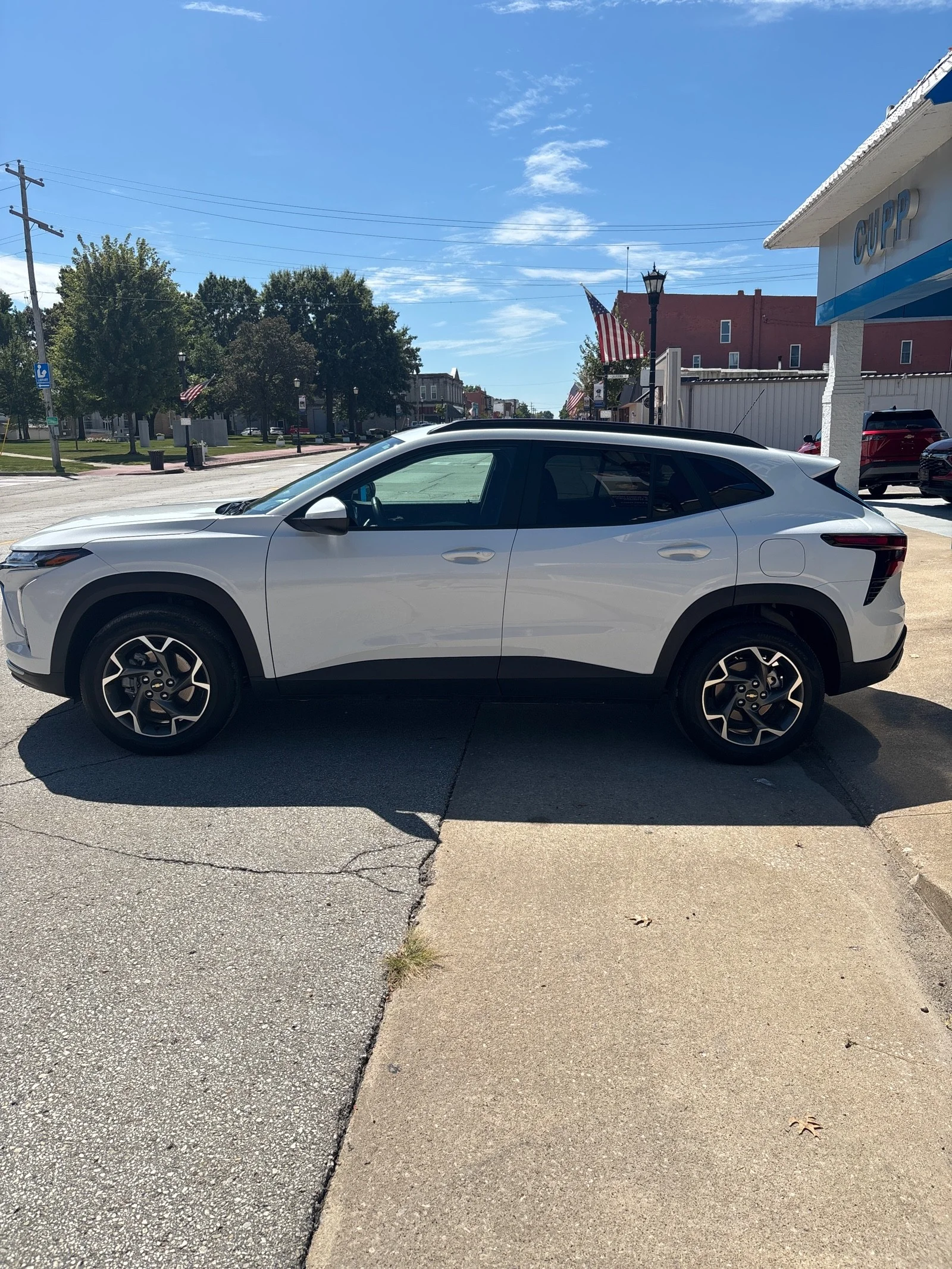 Used 2025 Chevrolet Trax LT with VIN KL77LHEP7SC335202 for sale in Kansas City
