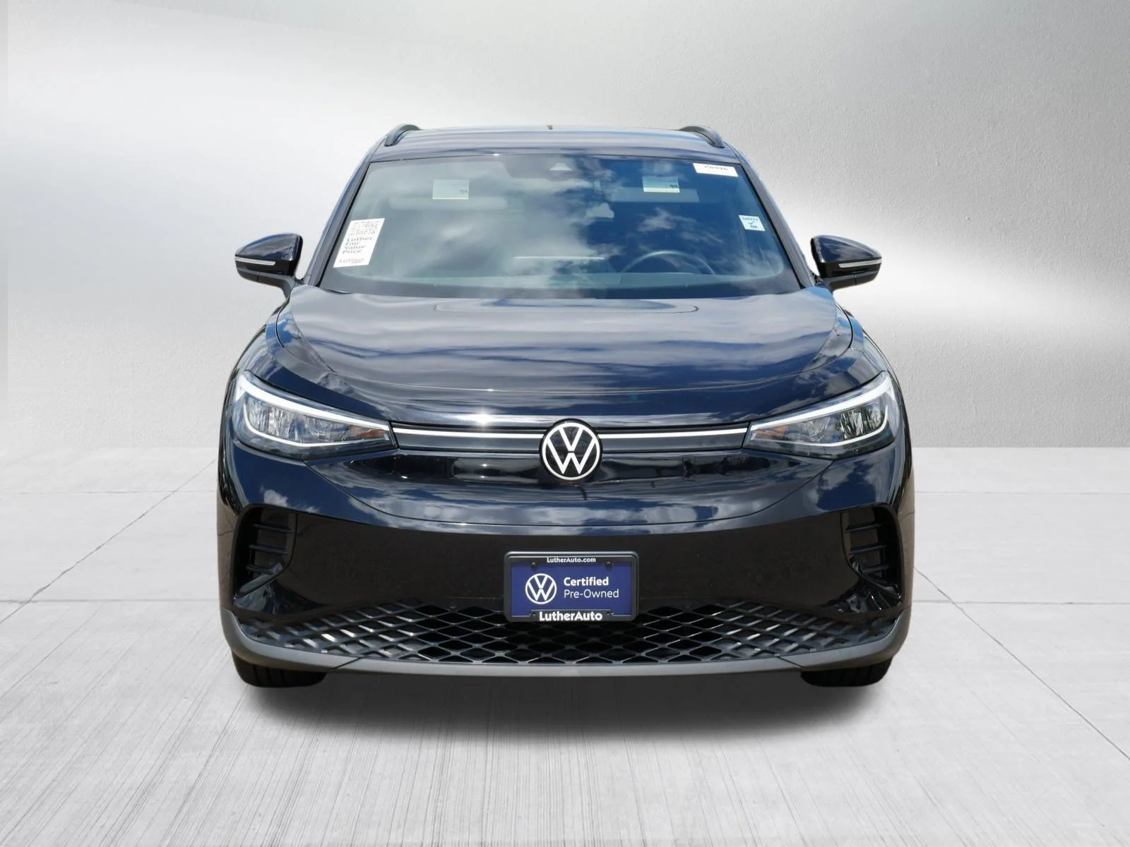 Certified 2024 Volkswagen ID.4 STANDARD with VIN 1V2BMPE81RC004573 for sale in Minneapolis, MN