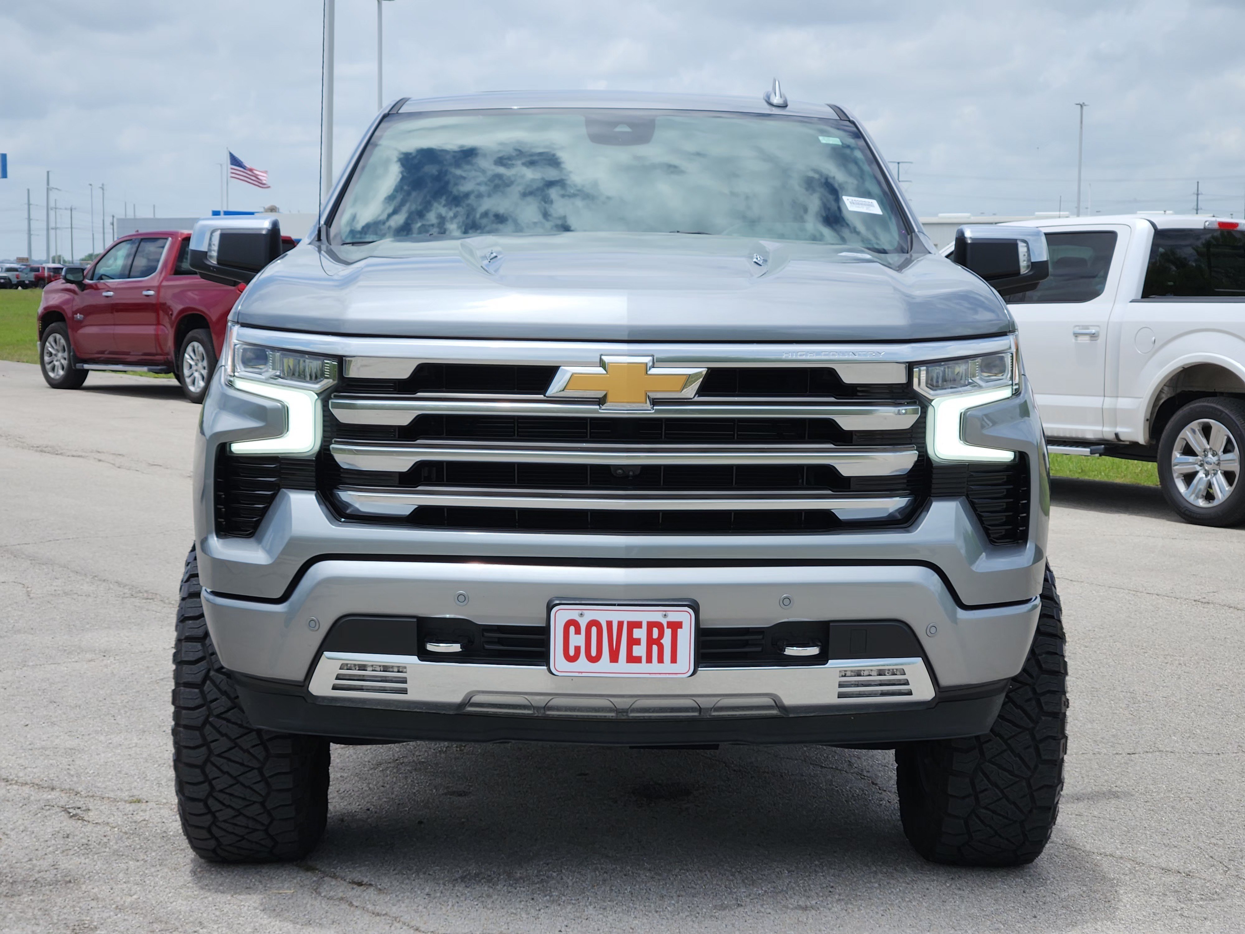 Used 2024 Sterling Gray Metallic Chevrolet High Country image 2
