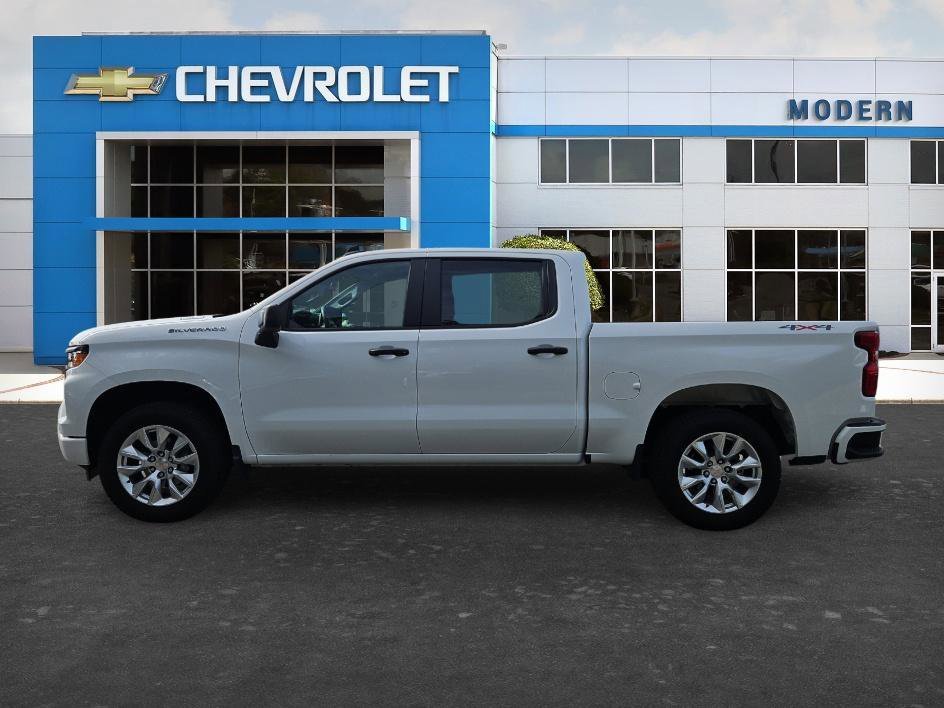 2026 Chevrolet Silverado 1500 Custom - Photo 2