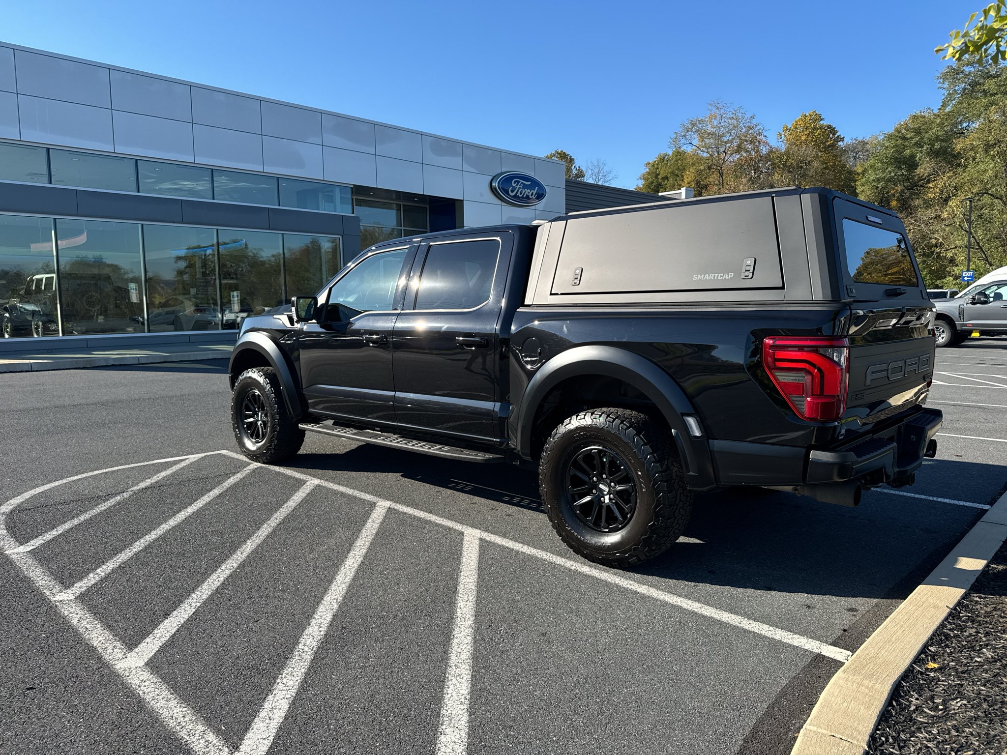 Used 2025 Agate Black Metallic Ford Raptor image 6