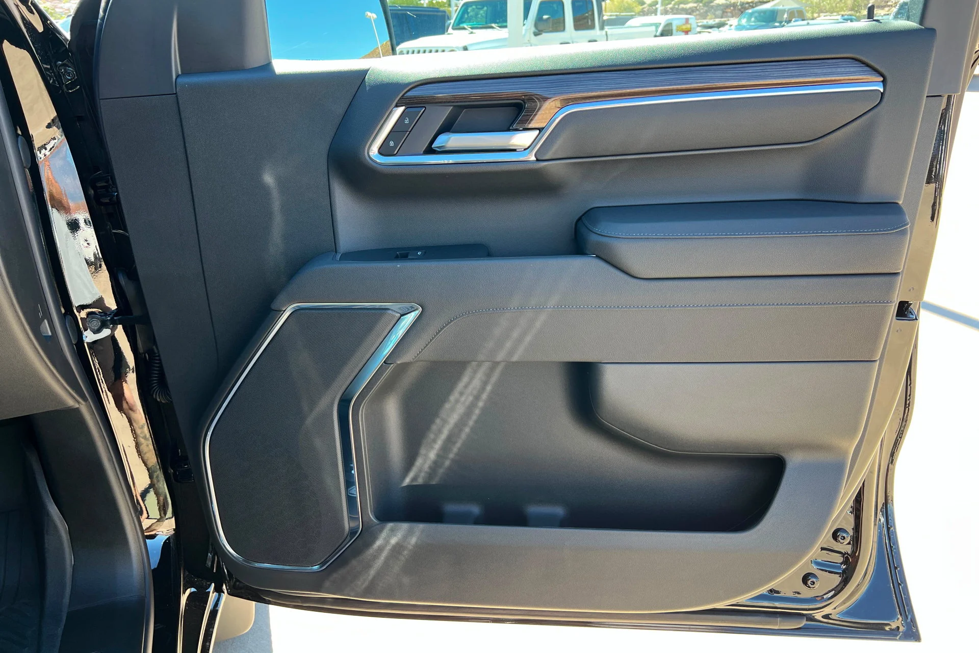 New 2026 Black Chevrolet LT image 22