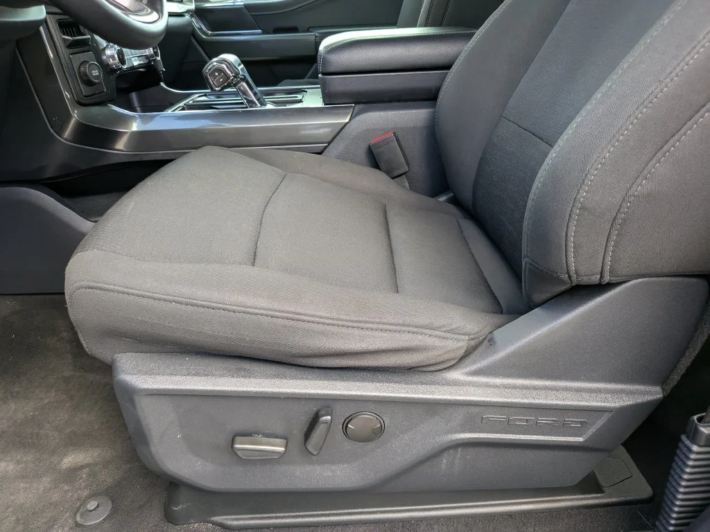 Used 2023 Carbonized Gray Metallic Ford XLT image 26