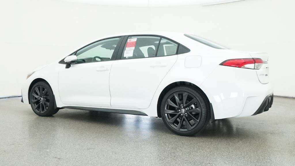 New 2026 Ice Cap Toyota SE image 15