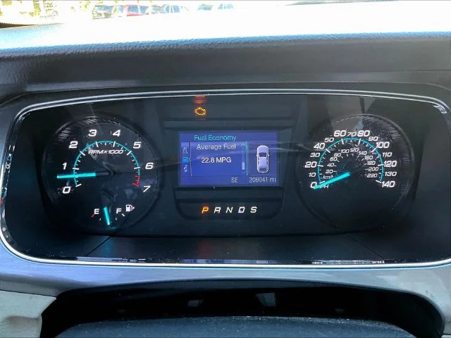Used 2013 Silver Ford SEL image 8