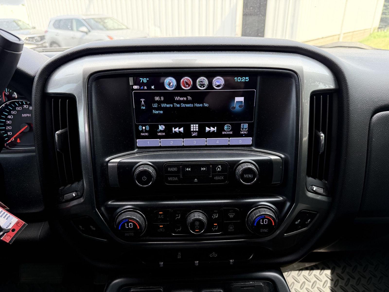 Used 2018 Black Chevrolet LT image 8