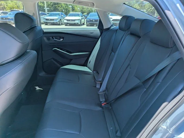 New 2026 Urban Gray Pearl Honda Touring image 13
