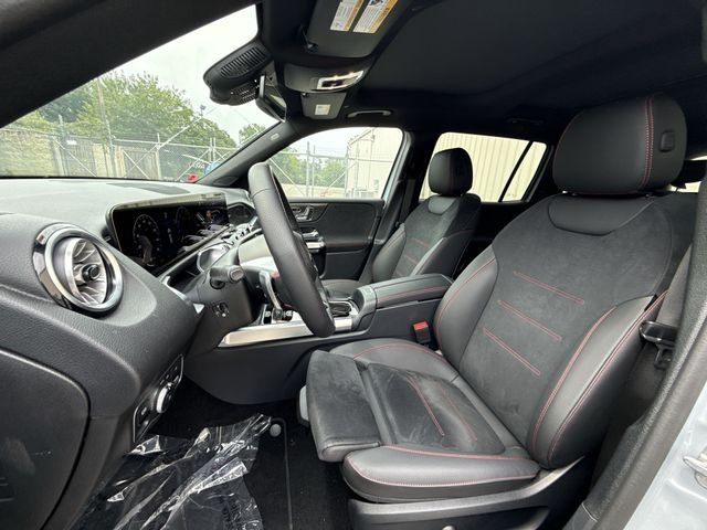 2025 Mercedes-Benz GLB Base - Photo 13