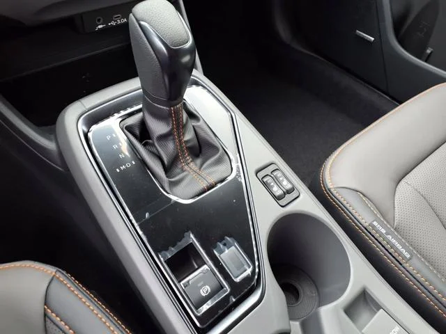 New 2026 ICE SILVER METALLIC Subaru Limited Hybrid image 5