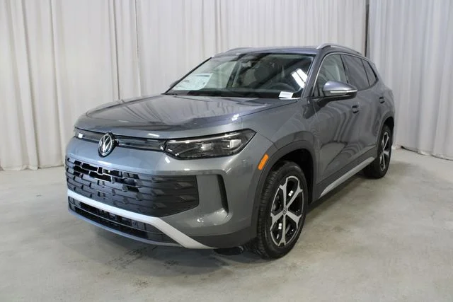 New 2026 Silver Volkswagen 2.0T SE image 35