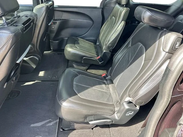 Used 2019 Black Chrysler Touring L Plus image 11