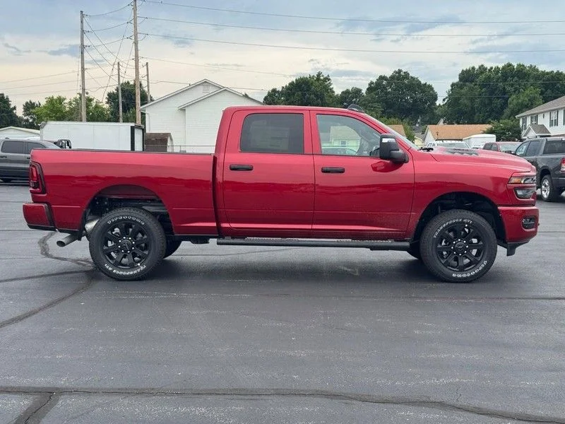 New 2026 Molten Red Pearl-Coat Exterior Paint RAM Tradesman image 2