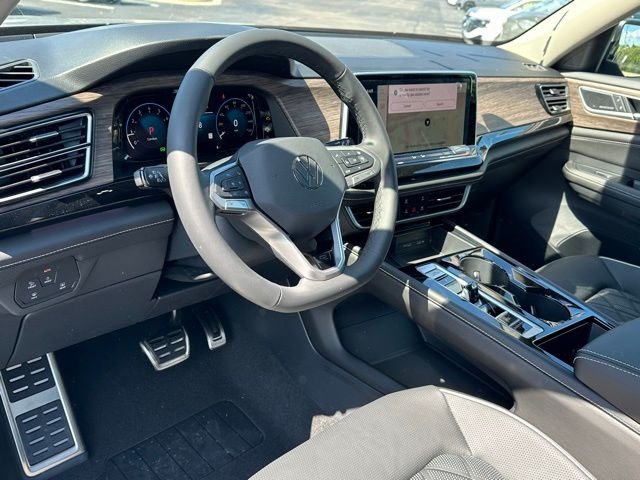 New 2026 Pure Gray Volkswagen 2.0T SEL Premium R-Line image 34