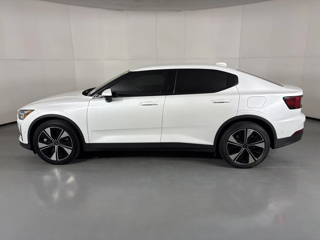 Used 2023 White Polestar Long Range Dual Motor image 5