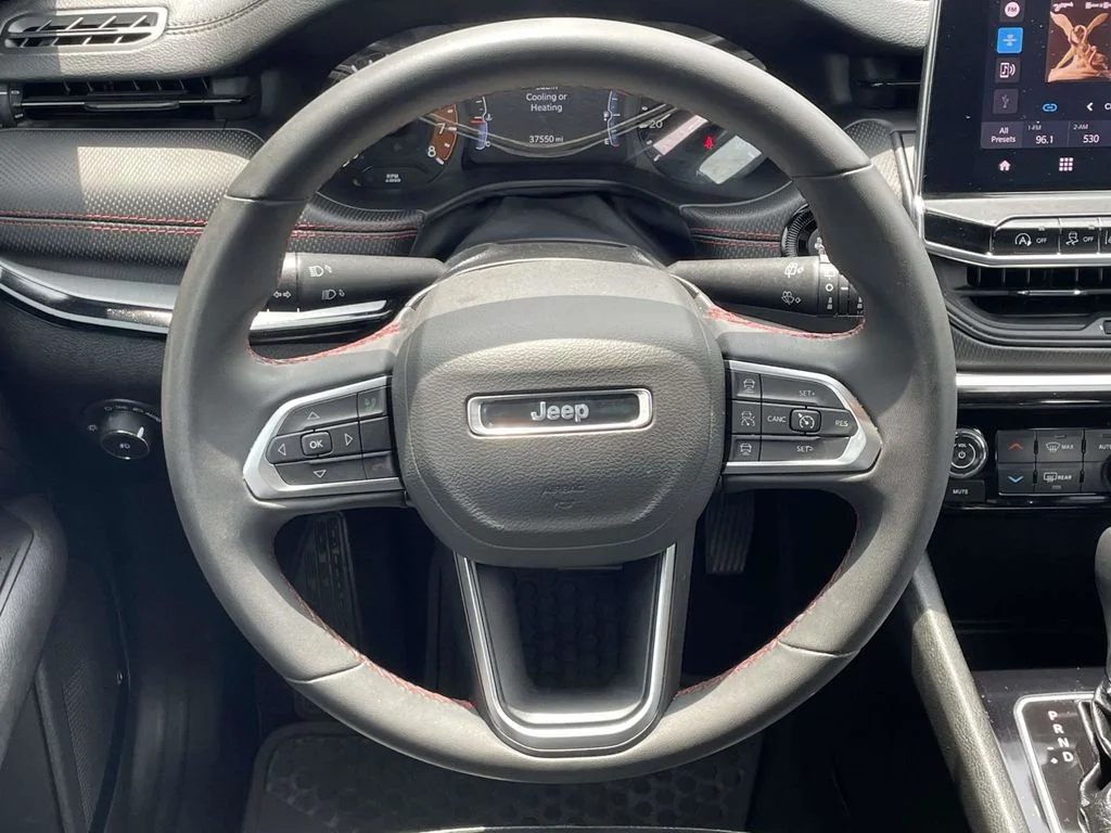 Certified Used 2025 White Jeep Trailhawk image 23