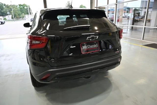 2026 Chevrolet Trax RS - Photo 6