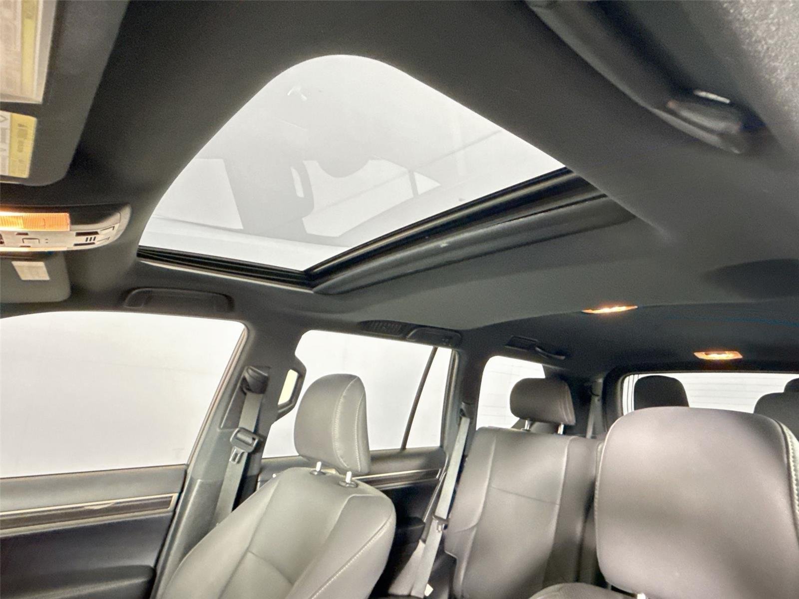 Used 2021 Atomic Silver Lexus GX 460 Premium image 6