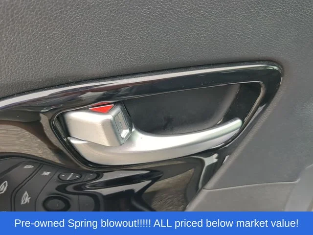Used 2022 Gray Kia LXS image 21