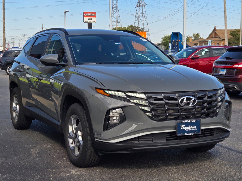 Certified Used 2024 Gray Hyundai SEL image 3