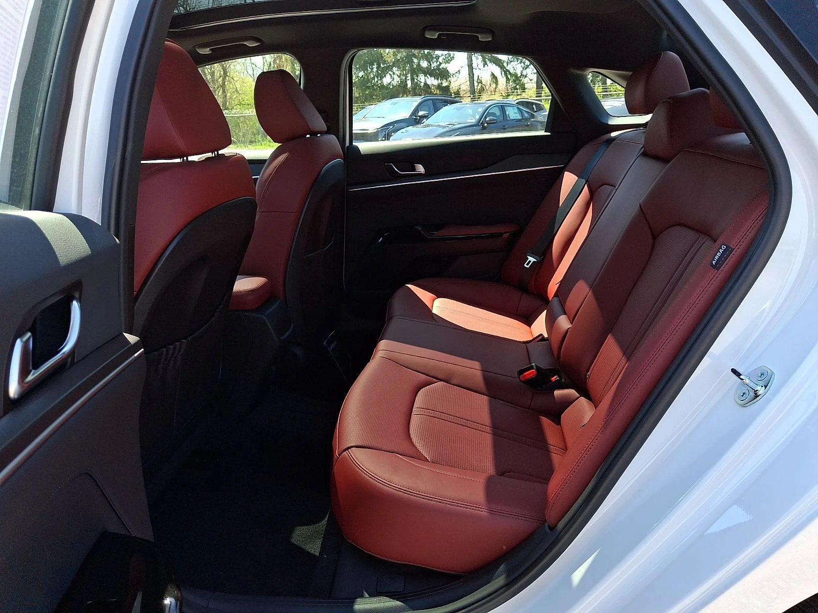 New 2026 White Kia GT-Line image 11