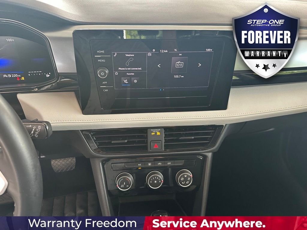 Used 2025 Gray Volkswagen 1.5T S image 22