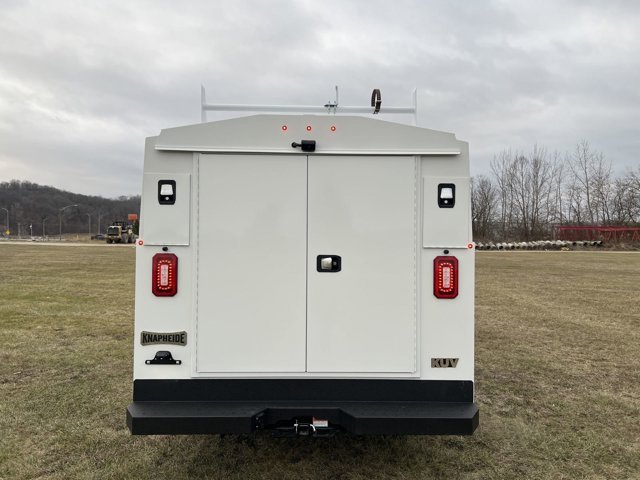 Used 2024 Oxford White Ford T350 AWD SRW image 26