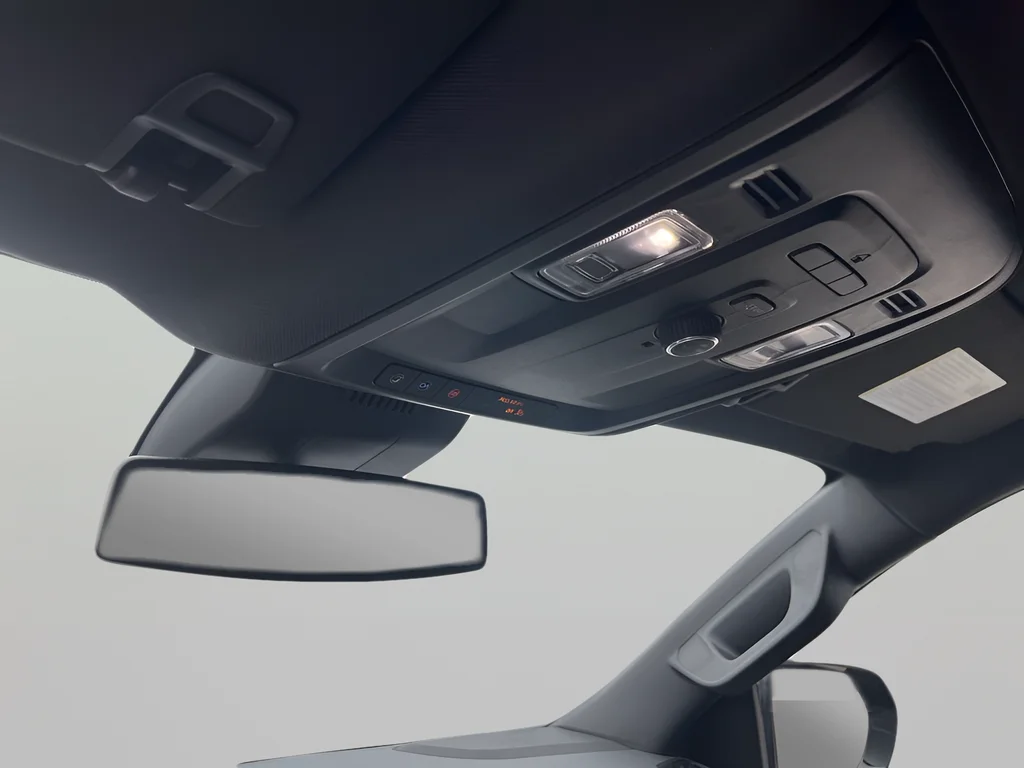 2023 Chevrolet Suburban RST - Photo 19
