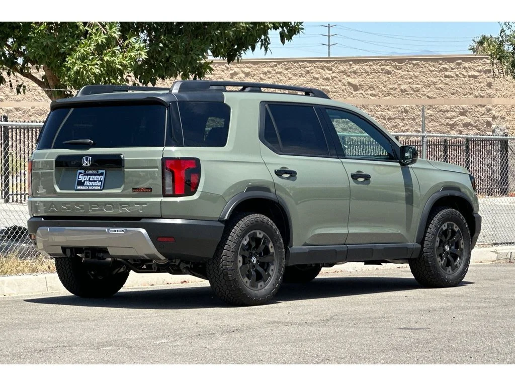 New 2026 Ash Green Metallic Honda TrailSport Elite image 4