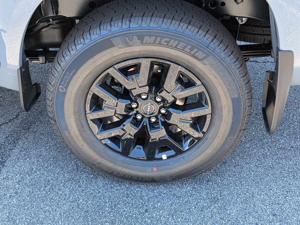 New 2026 Boulder Gray Pearl Nissan Crew Cab SV image 13