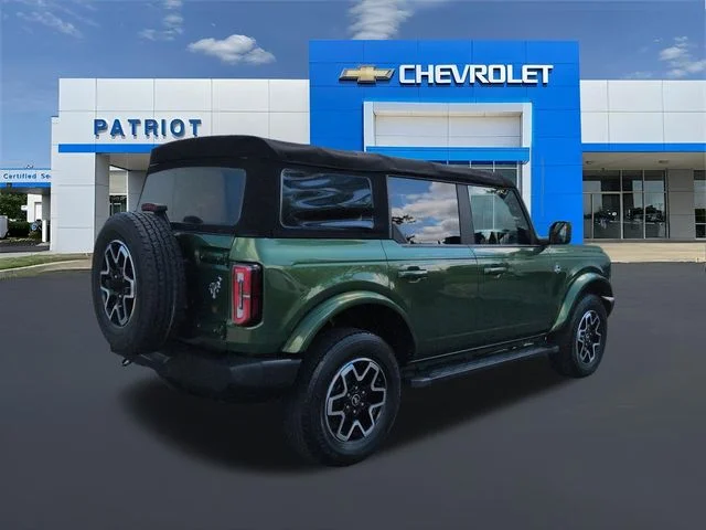 Used 2022 Green Ford Outer Banks image 10