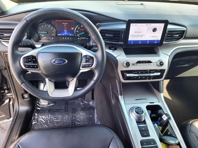 Used 2023 Gray Ford XLT image 9