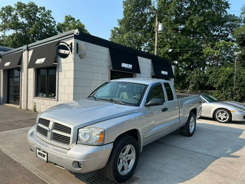 2007 Dodge Dakota SLT 4X4 Club Cab's photo
