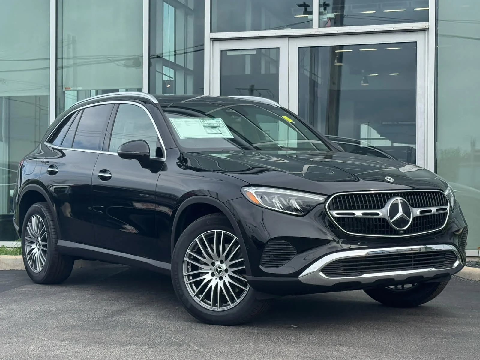 2026 Mercedes-Benz GLC GLC 300 4MATIC's photo