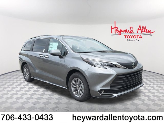 2026 Toyota Sienna XLE