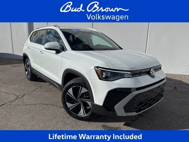 New 2026 Pure White Volkswagen 1.5T SE image 1