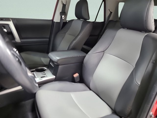 2023 Toyota 4Runner SR5 Premium - Photo 19