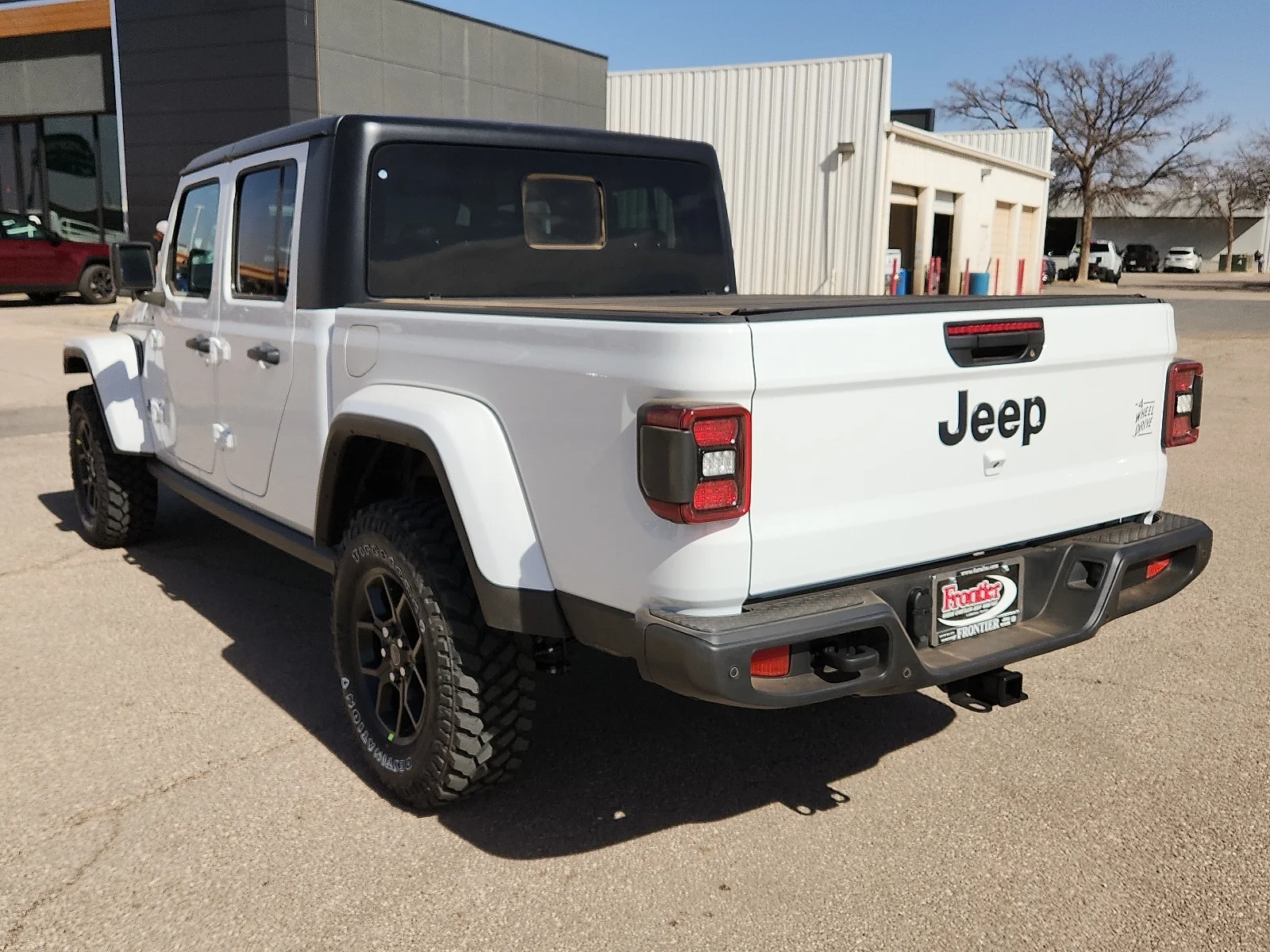 New 2026 Bright White Clear-Coat  Paint Jeep WILLYS 4X4 image 3