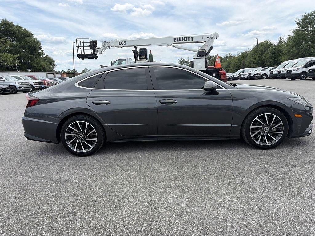 Used 2023 Gray Hyundai Limited image 8