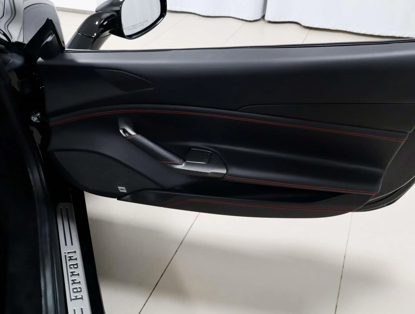 Used 2019 Black Ferrari Convertible image 15