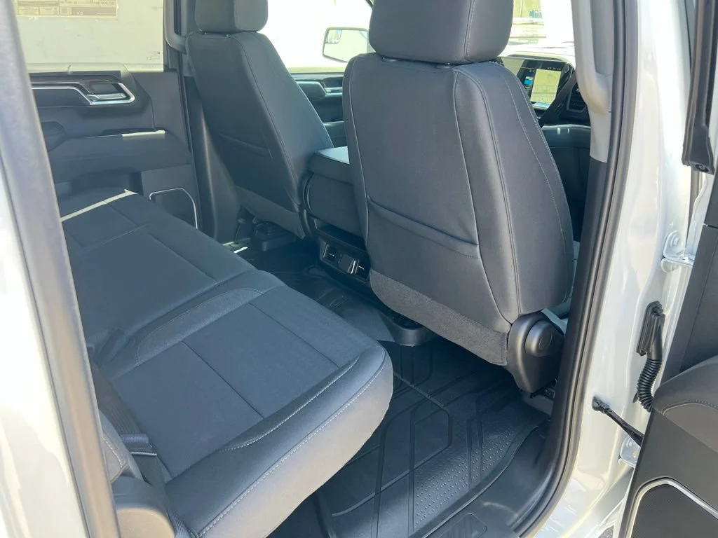 New 2026 Summit White Chevrolet LT image 24