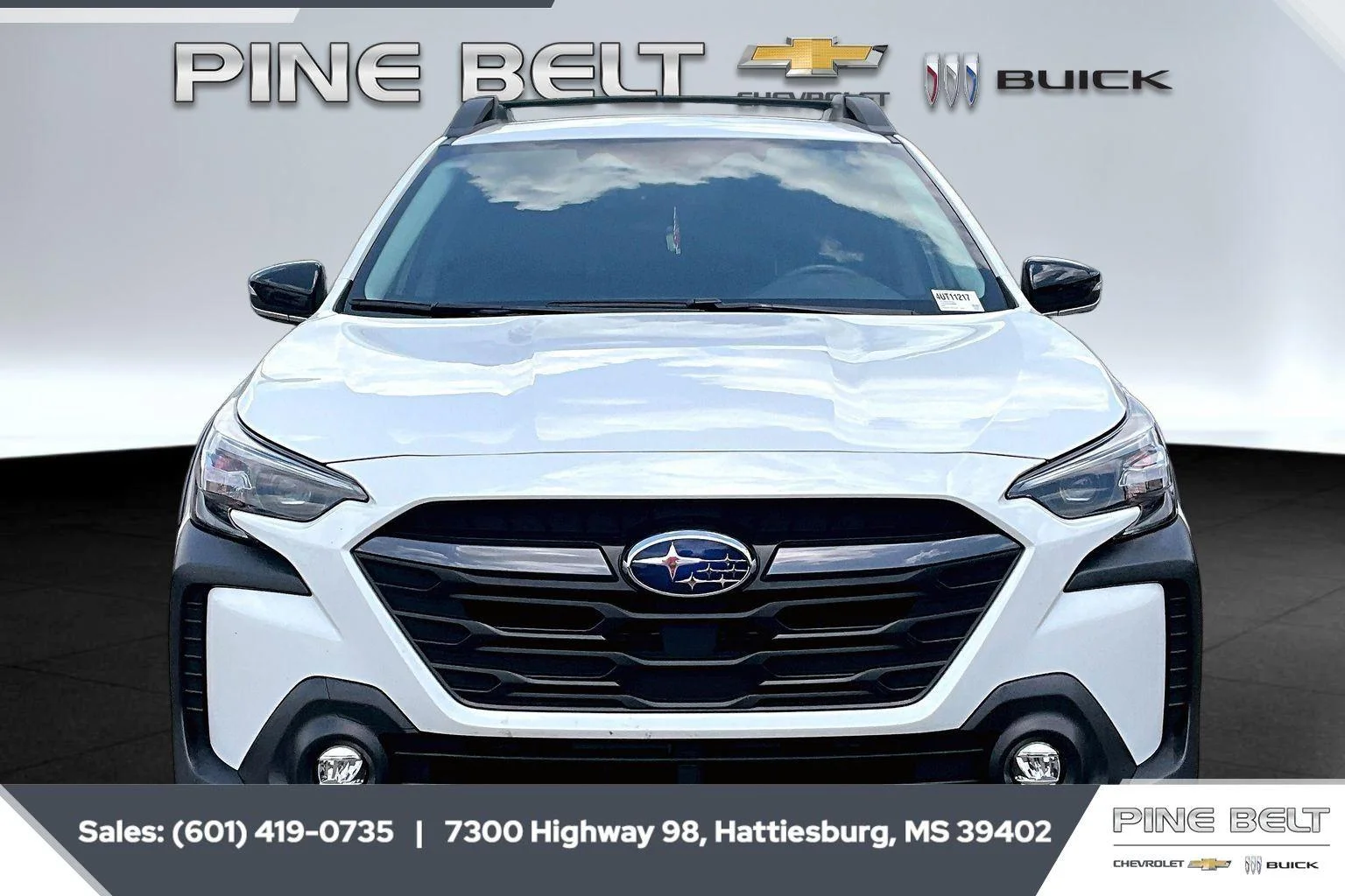 Used 2024 Crystal White Pearl Subaru Premium image 3