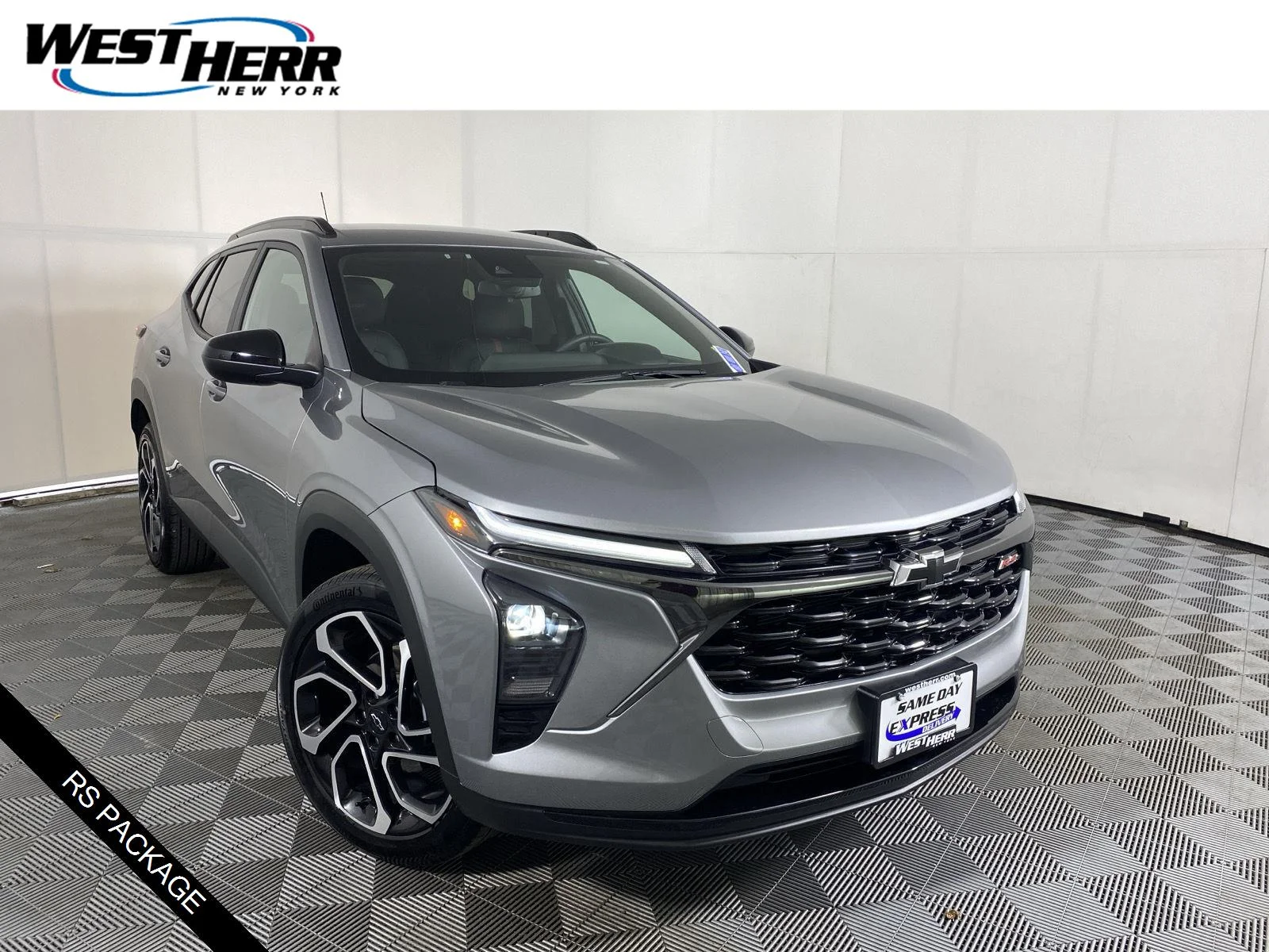 Used 2025 Sterling Gray Metallic Chevrolet 2RS image 1