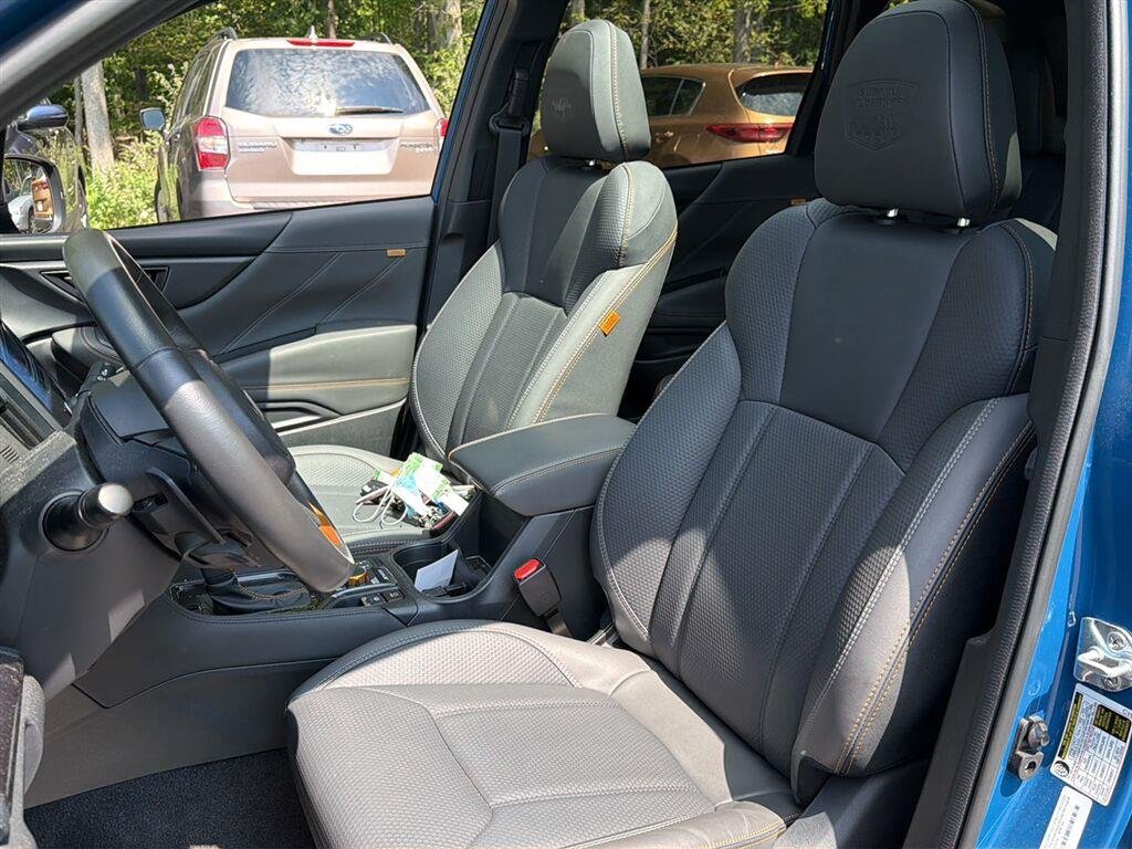 Used 2024 Geyser Blue Subaru Wilderness image 13
