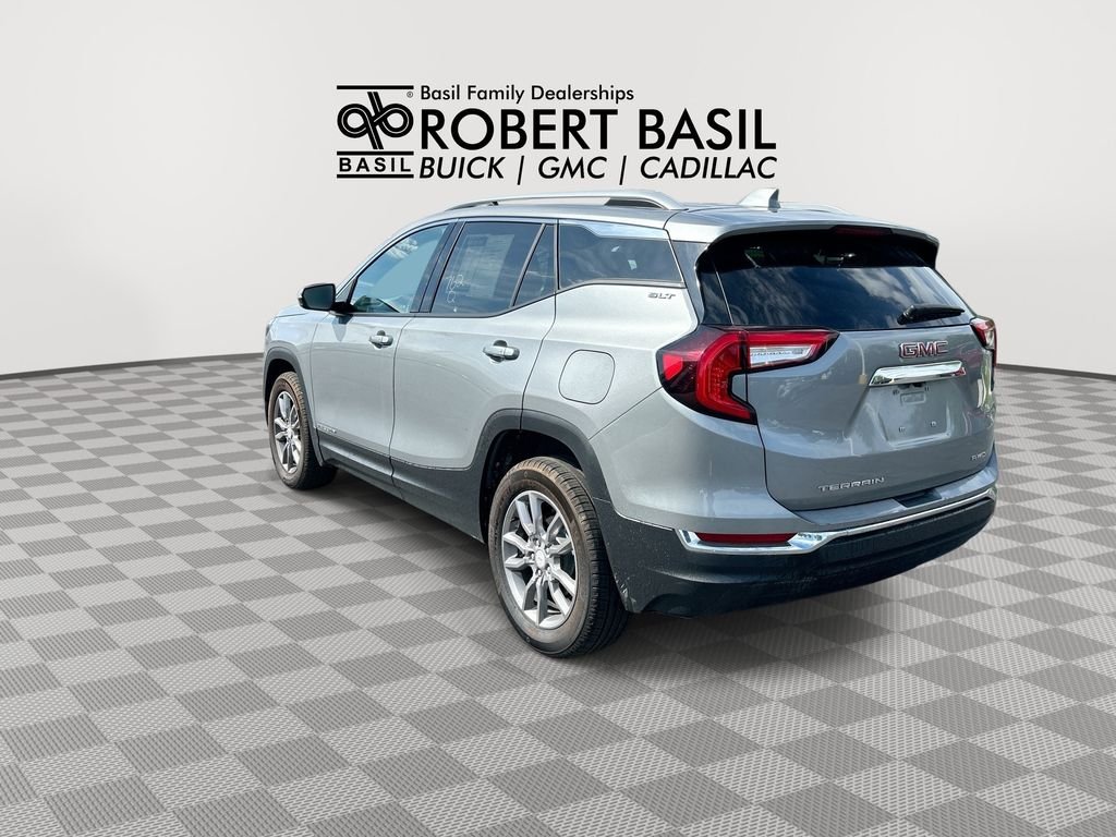 Used 2024 Gray GMC SLT image 6