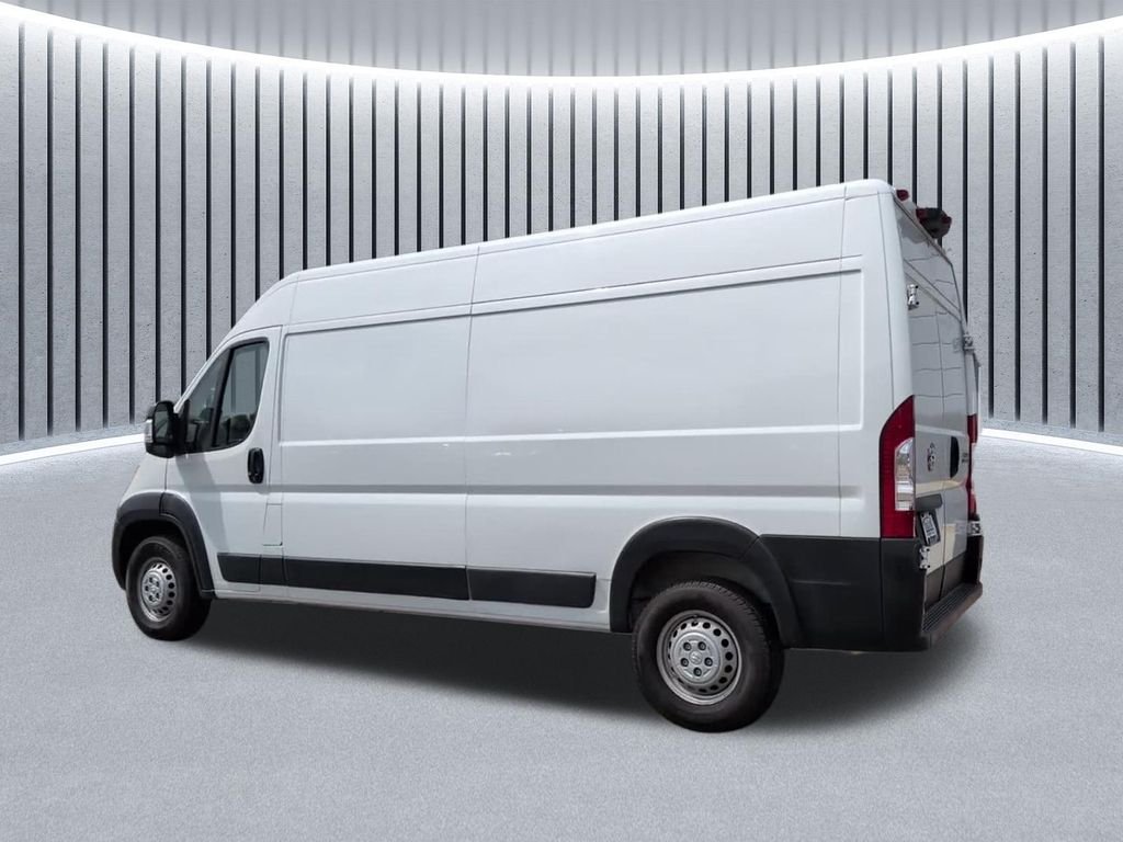 Used 2025 White Ram High Roof image 14